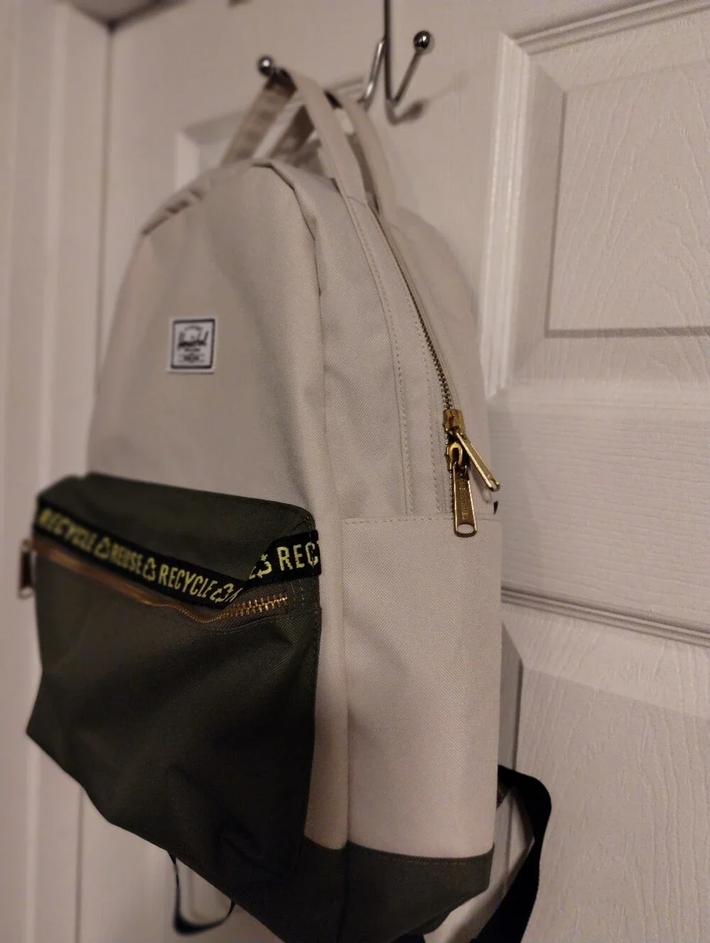 Herschel Nova Mid-Volume Eco Backpack Ivory Olive Green Recycle Reuse 18L